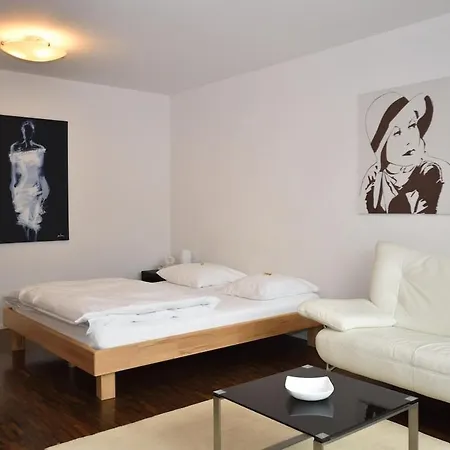 Apartamento Charming Near - Flower 42 *