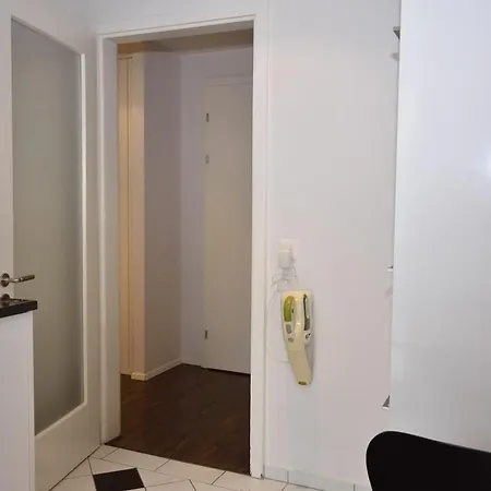 Charming Near - Flower 42 Ζυρίχη